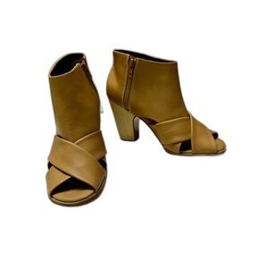 RACHEL COMEY Made in Peru Tan Leather Peep Toe Ankle Booties, Sz 9